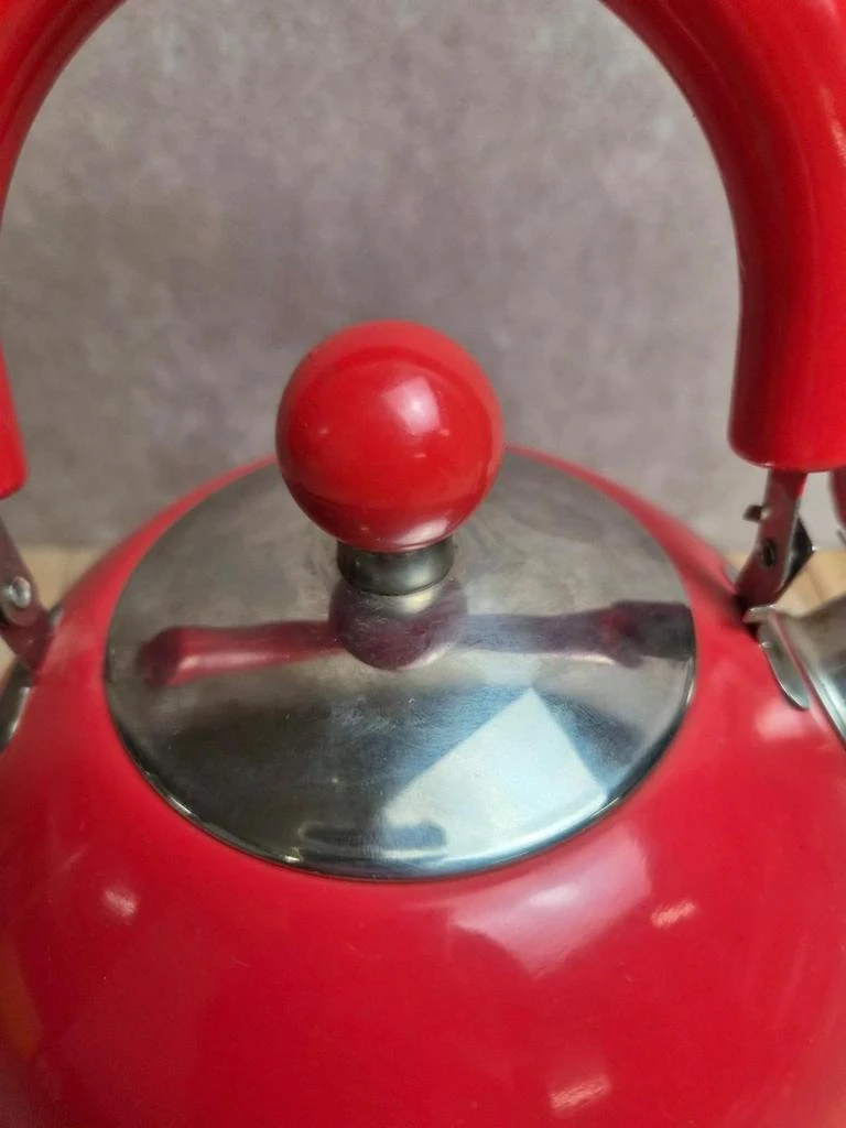 Vintage red stainless steel kettle – 2.5 L – photo 6